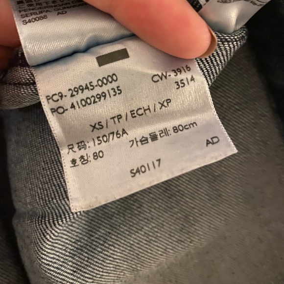 Levi’s cropped style trucker denim jacket - Picture 2 of 4